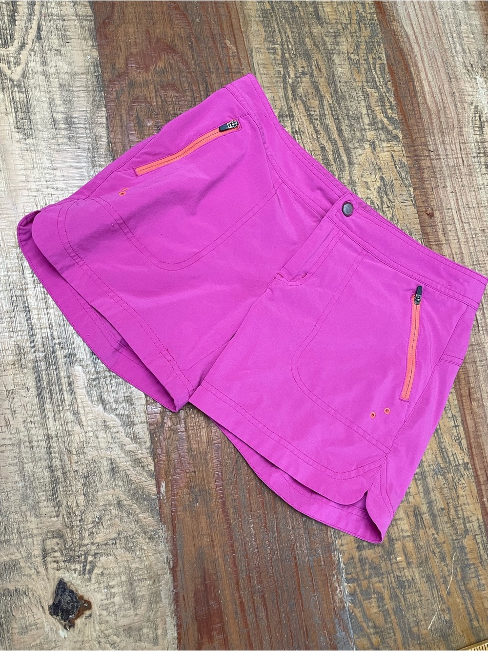Title nine size 2 Rogue shorts solid pink orange zipper pockets